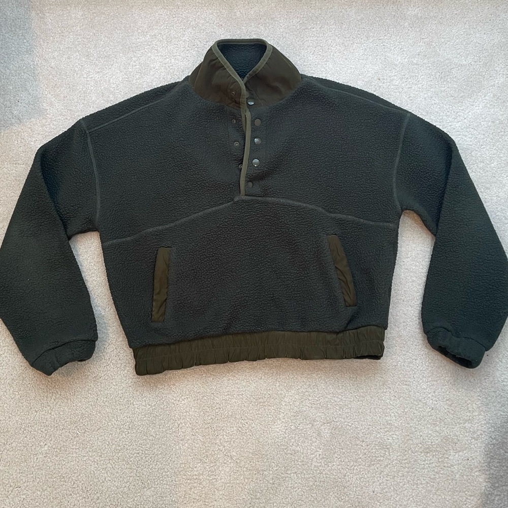 Urban outfitters Sherpa sweater